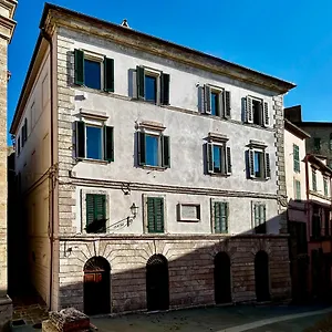 Palazzo Palloni: Piano Nobile , Sorano (Grosseto) Italia